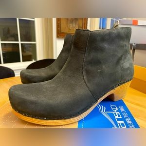 Dansko leather bootie